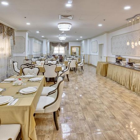 שארג'ה Royal Hotel מראה חיצוני תמונה