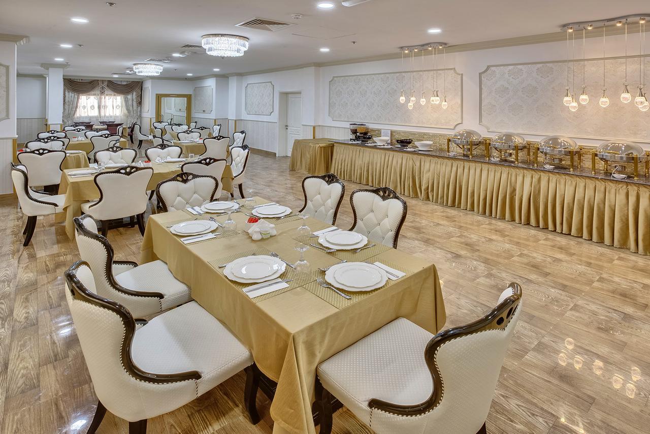 שארג'ה Royal Hotel מראה חיצוני תמונה