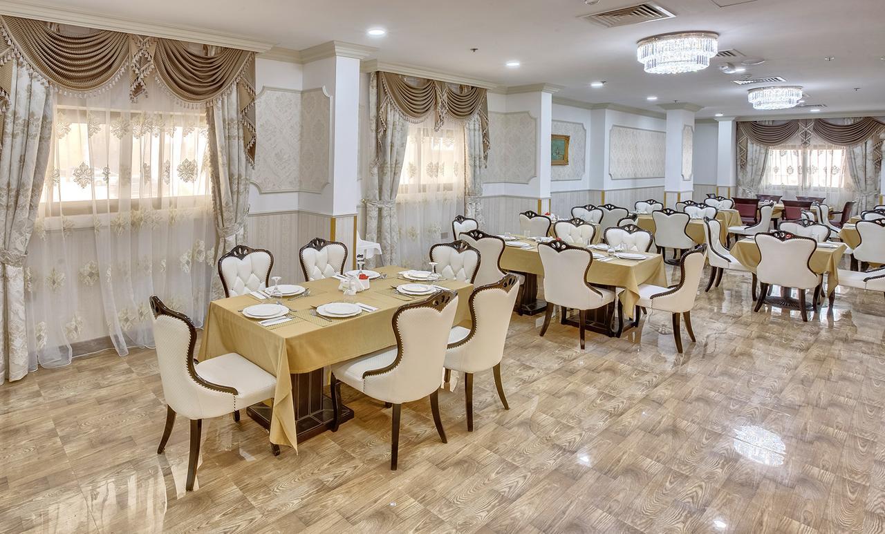 שארג'ה Royal Hotel מראה חיצוני תמונה