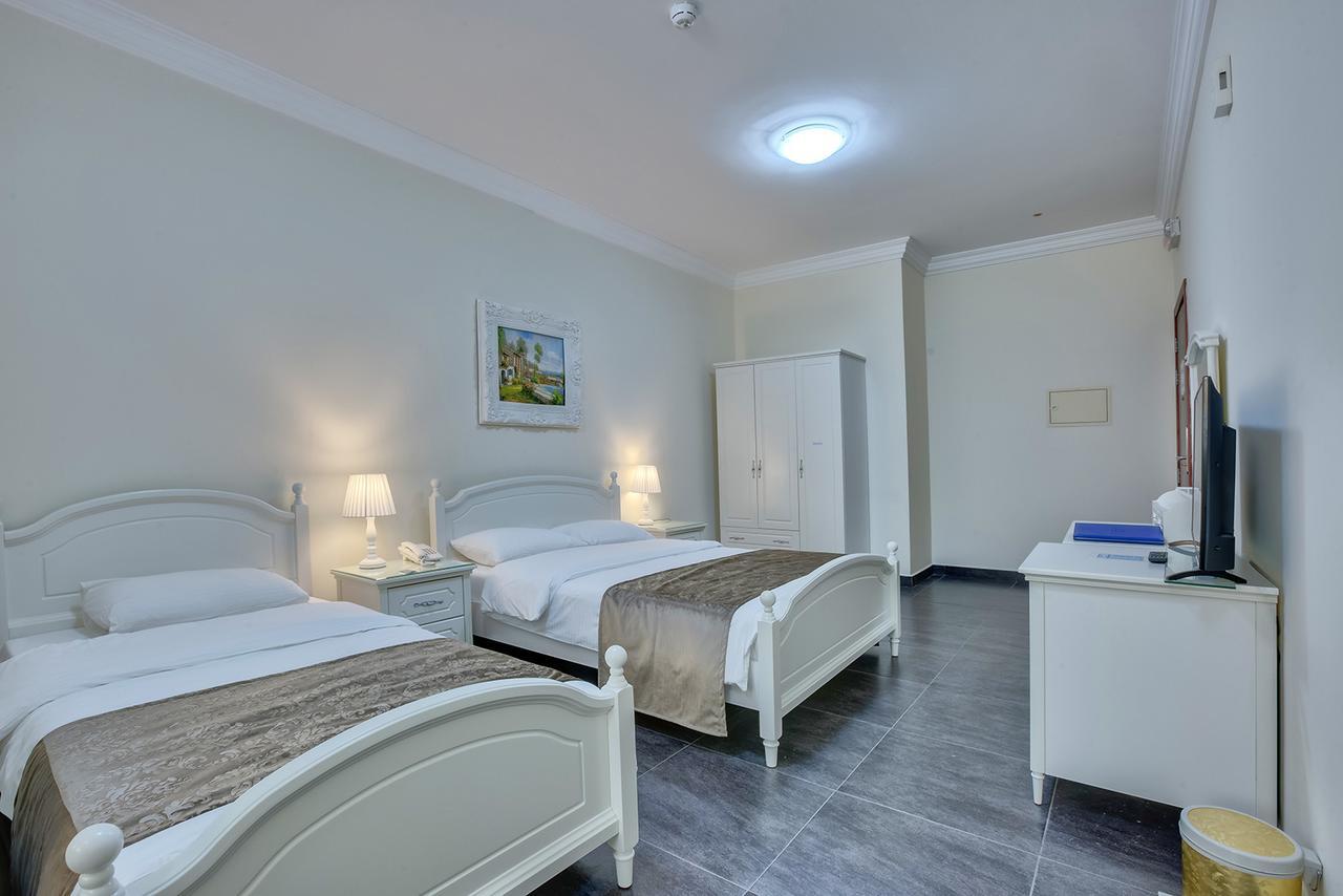 שארג'ה Royal Hotel מראה חיצוני תמונה